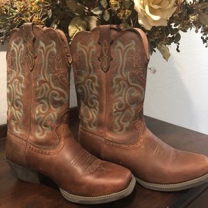 ❌SOLD❌ Justin Leather cowgirl boots